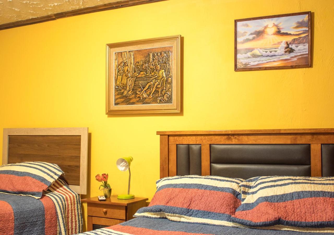 Hostal Inthalassa Caldera Buitenkant foto